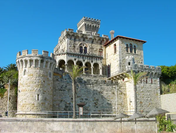 埃斯托里尔城堡附近里斯本，葡萄牙 — 图库照片