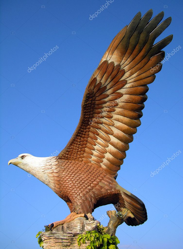 Big eagle statue, the symbol of Langkawi — Stock Photo © karnizz 1259403