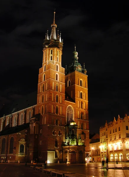 St mary's basilica, krakow, Polen — Stockfoto