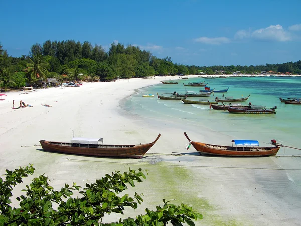 Spiaggia sull'isola di Lipe, Thailandia — Foto Stock