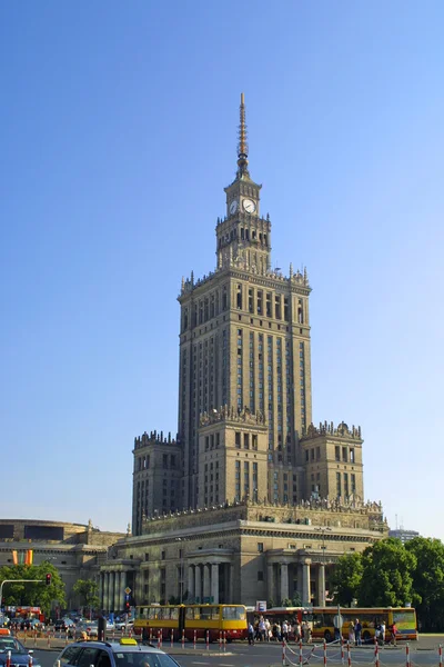 Палац культури і науки Варшави — стокове фото