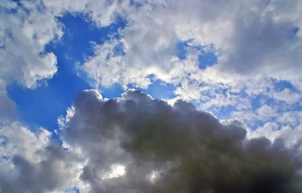 Kara bulut — Stok fotoğraf
