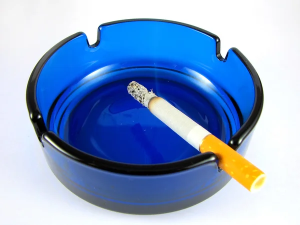 담배 ashtrey — 스톡 사진