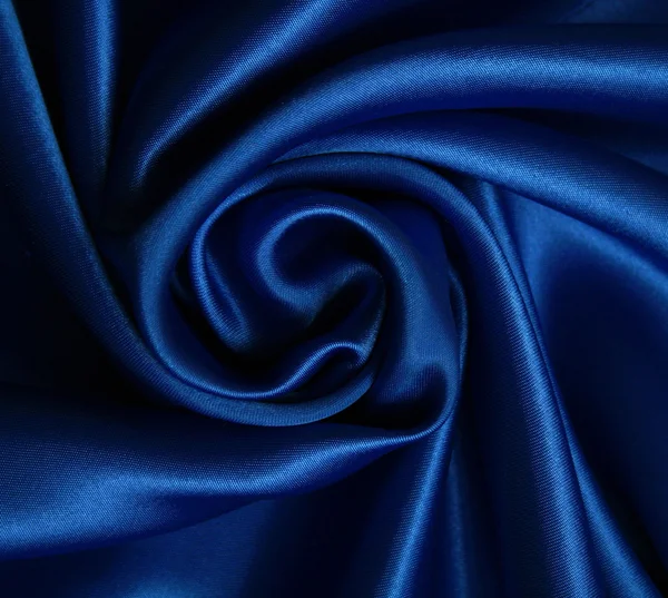 Гладкий елегантний темно-синій шовк — стокове фото