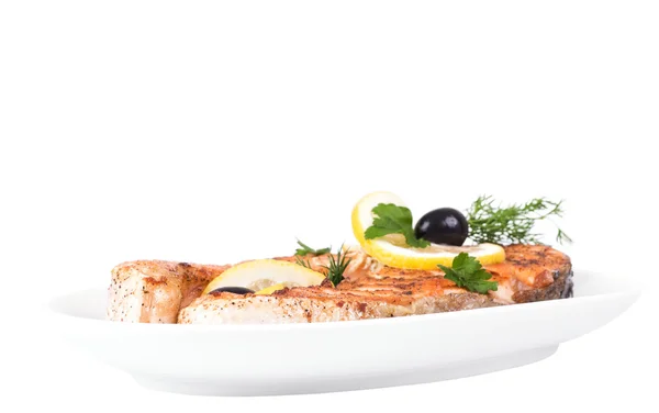 Аппетитный лосось на гриле — стоковое фото