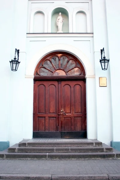 教堂门口 — 图库照片