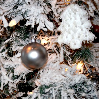 Christmas Tree Decoration clipart