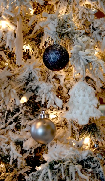 Christmas Tree Decoration — Stock Photo, Image