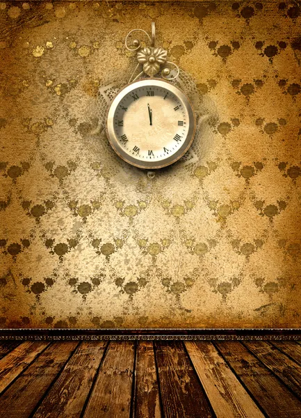 Relógio antigo rosto com rendas — Fotografia de Stock