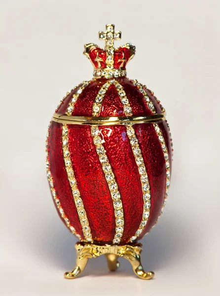 Uovo rosso Faberge — Foto Stock