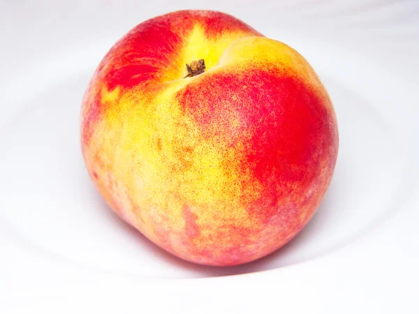 Ripe isolated peach — Stock Photo, Image