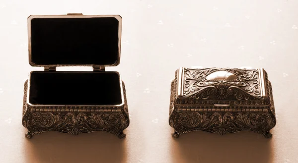 Due scrigno antico argento — Foto Stock