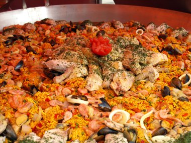 Paella.