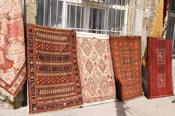 stock image Turkish carpet bazaar in Istanbul