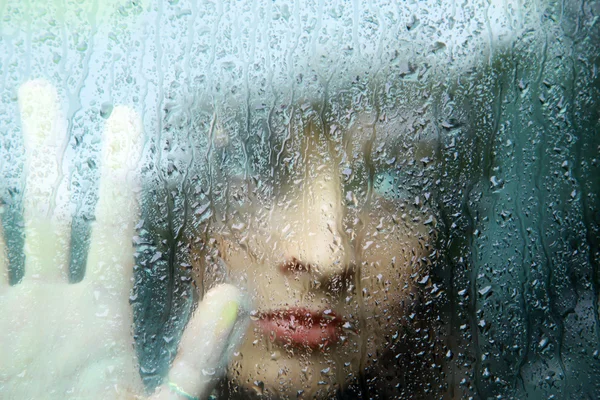 Triste jovem mulher — Fotografia de Stock