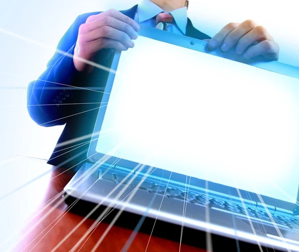 Laptop com uma tela em branco — Fotografia de Stock