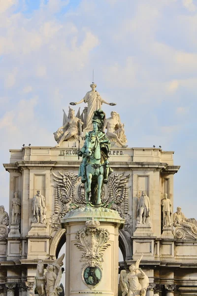 La estatua del rey José I praca do comer — Foto de Stock