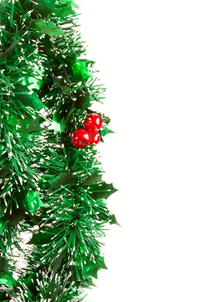 在艾菲尔铁塔的白色背景上的圣诞装饰品 — 图库照片