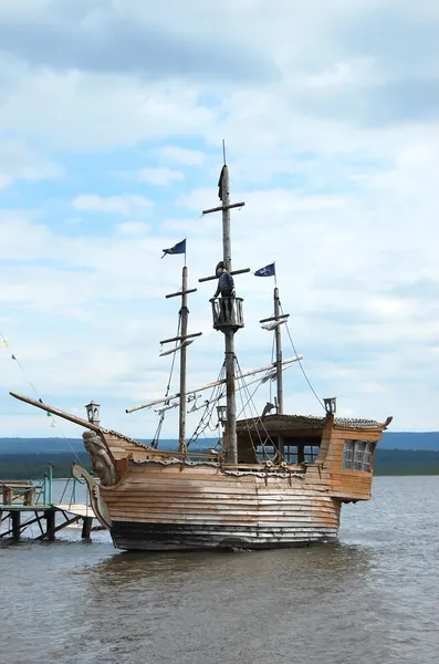 Velho navio pirata — Fotografia de Stock