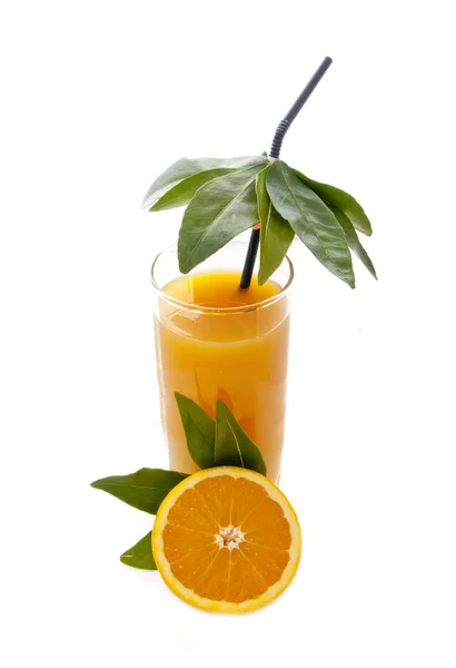 Апельсиновий сік у тропічному стилі — стокове фото