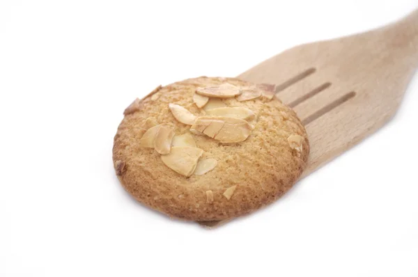 Knaprig cookie på spatel — Stockfoto