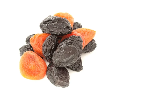 Katrinplommon och aprikoser torkade — Stockfoto