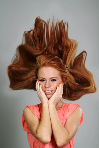 Gyönyörű redhair nő — Stock Fotó