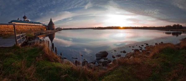 Святое озеро — стоковое фото