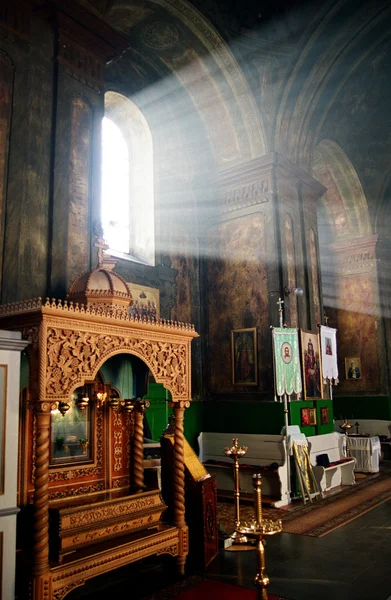 Интерьер православной церкви — стоковое фото