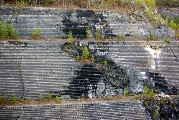 오픈 캐스트 활석 광산 개발 로열티 프리 스톡 이미지
