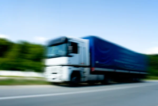 Moving truck — Stock Photo, Image