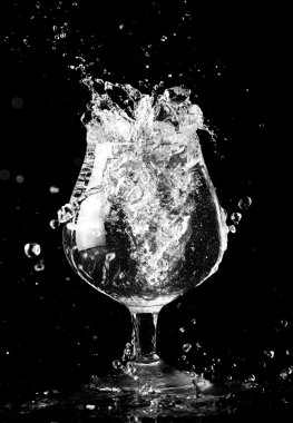 Splash in the glass clipart