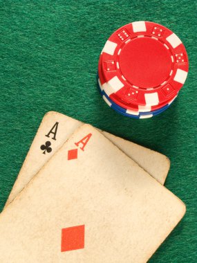 eski poker kartı fişleri Aslar