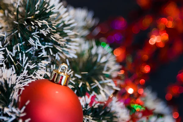 Christmas ball och dekorationer — Stockfoto