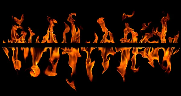 Вогняне полум'я абстрактне, ізольоване — стокове фото