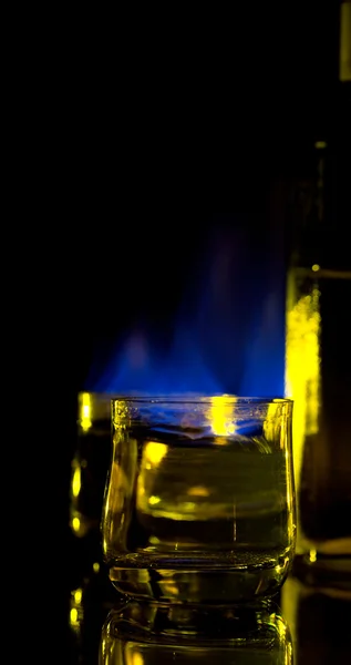 蓝色火焰 — 图库照片