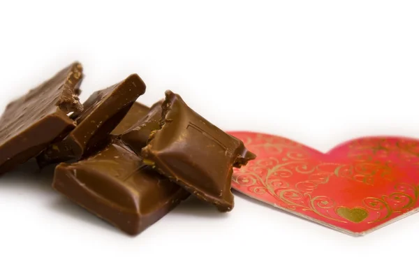 Kawałki czekolady i valentine karty — Zdjęcie stockowe