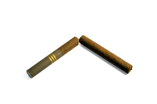 부러진된 담배 — 스톡 사진