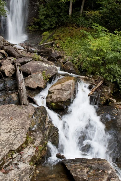 Лесной водопад Хелен Джорджия . — стоковое фото