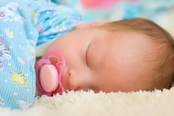 Bebé dormir —  Fotos de Stock