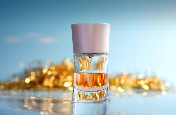 Perfume oro — Foto de Stock