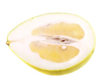 Yeşil pomelo yarısı