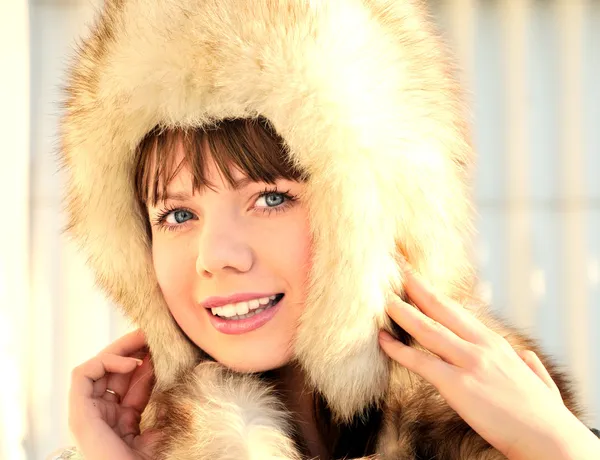 Beauty in fur hat — Stock Photo, Image