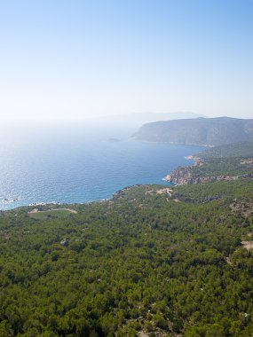 Rodos Adası kıyı şeridi.