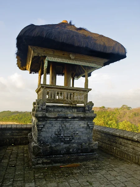 Traditionella balinesiska tempel struktur — Stockfoto