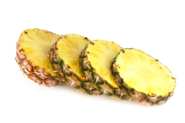 Ananas gesneden — Stockfoto