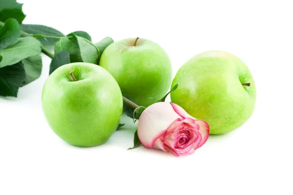 Rose and green apples — Stock Photo, Image