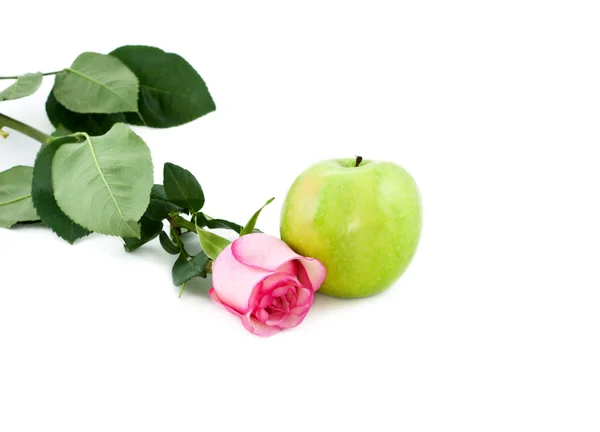 Rose and apple — Stock Photo, Image