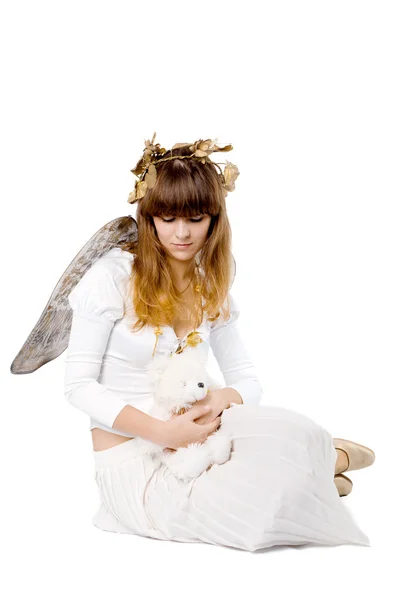 Девушка-ангел с плюшевым мишкой — стоковое фото
