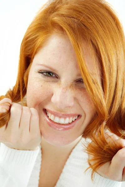 微笑的红头发 — 图库照片